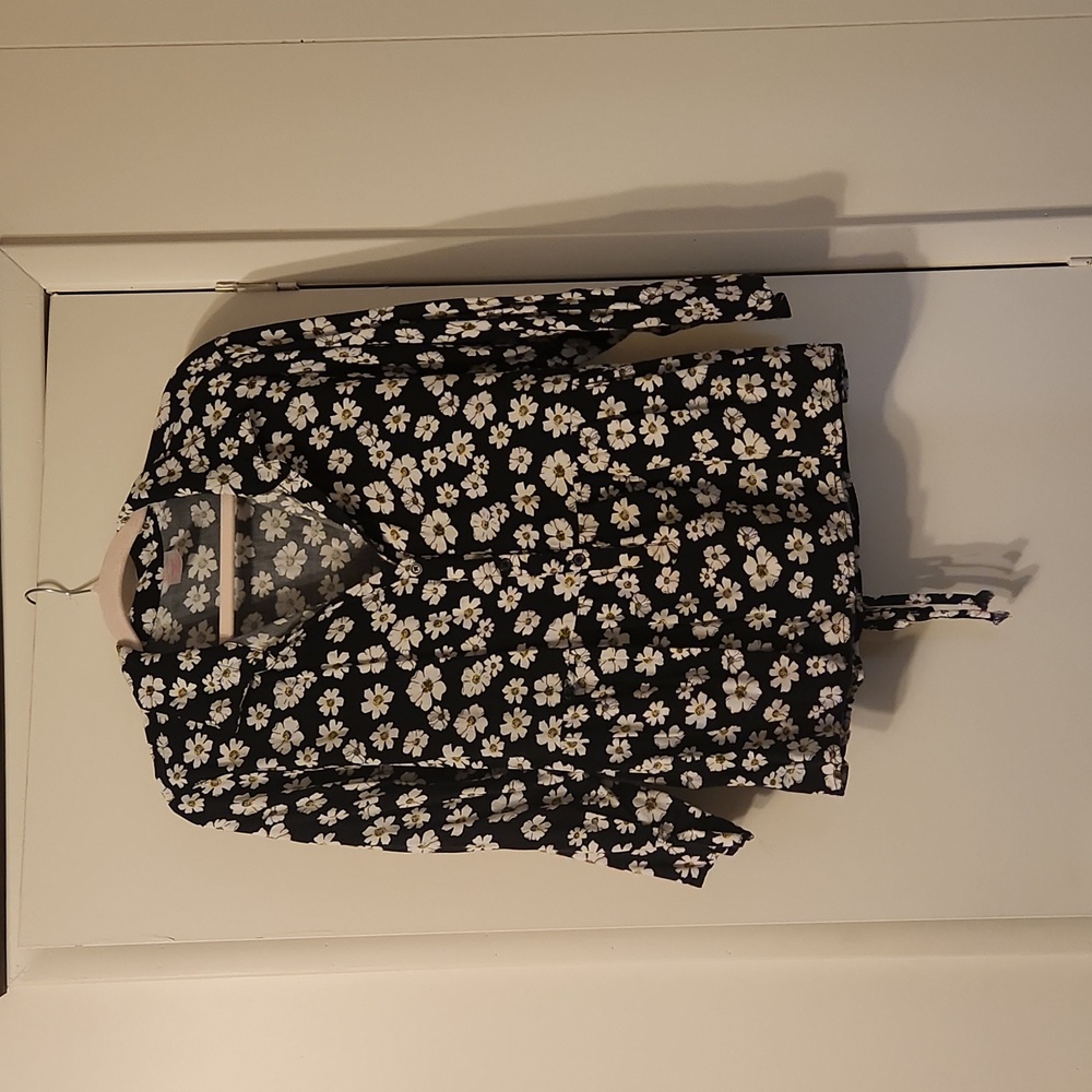 No Boundaries Flowered Blouse